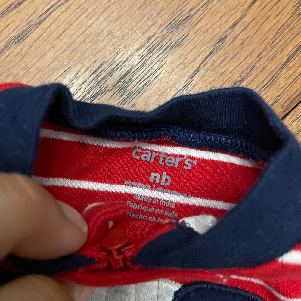 Carters Footie Pajamas Dog size NB - Picture 3 of 3